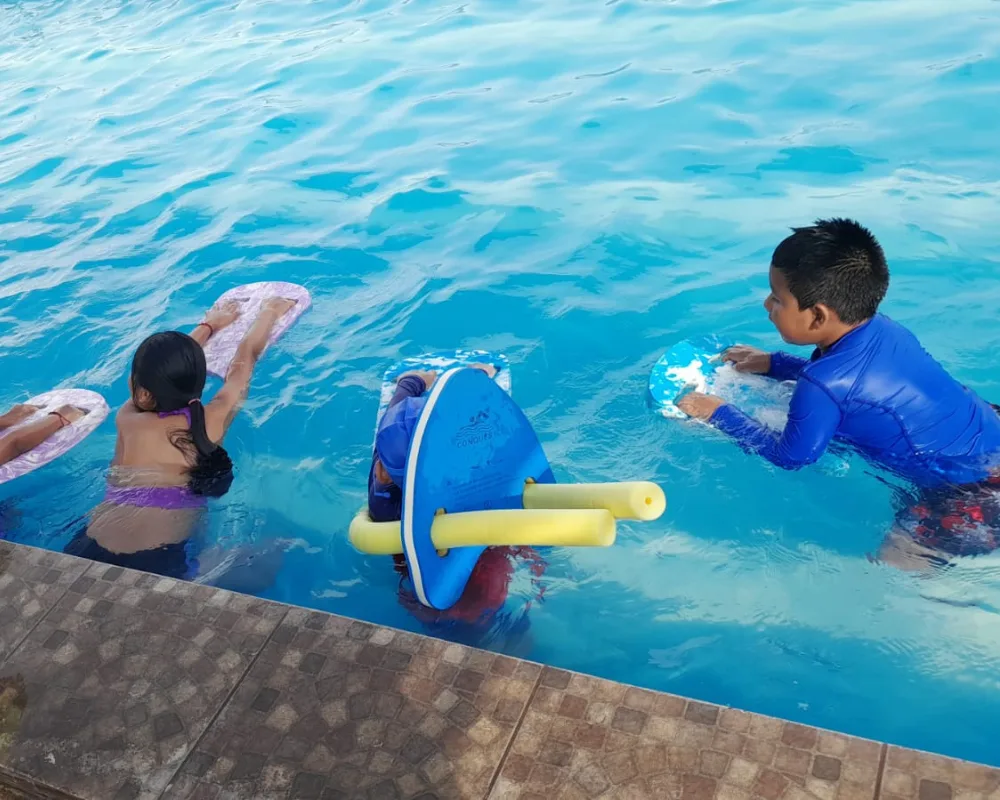 Piscina Temperada Los Pinos