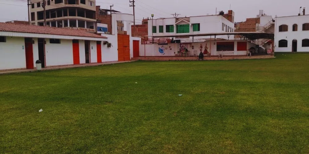 Piscina Los Pinos 4